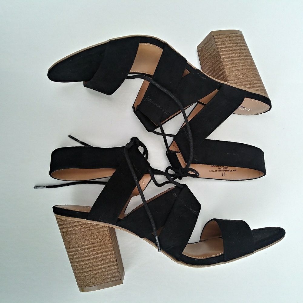 Merona laceup strappy chunky heel Sandals